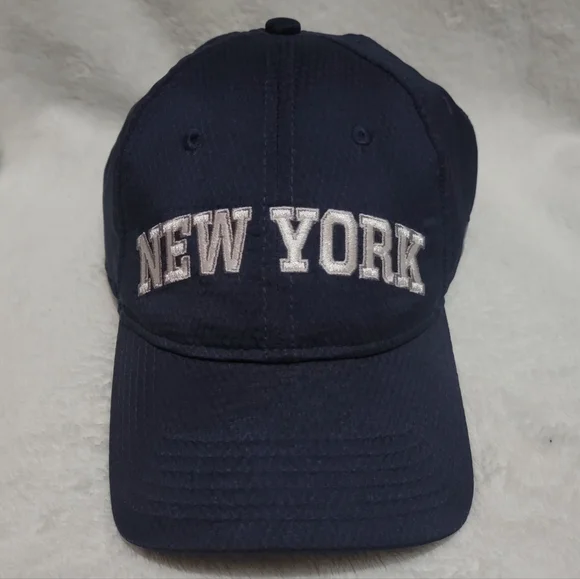 New York Under Armour Hat - Picture 1 of 4